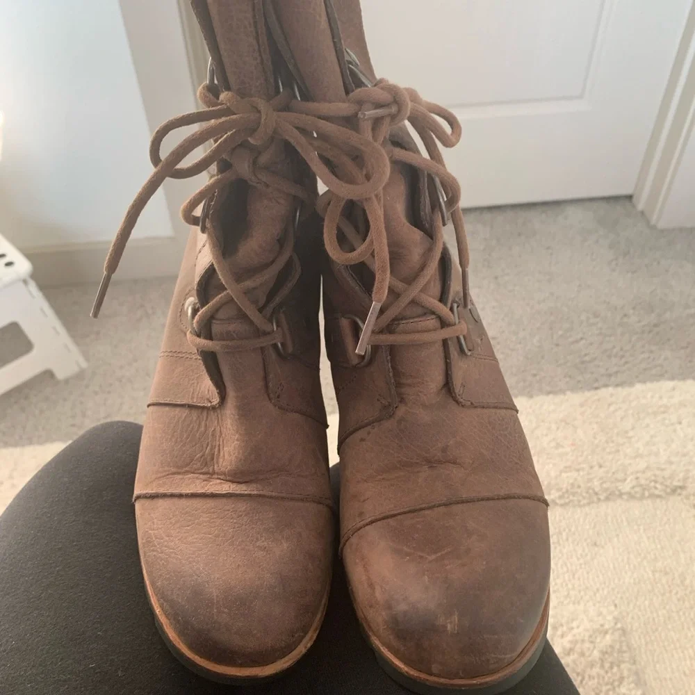 Sorel Woman’s Wedge Brown Lace-Up Ankle Boot